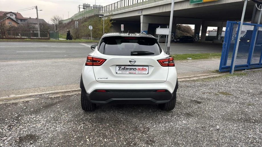 Nissan Juke 1,0 — fotografija 2