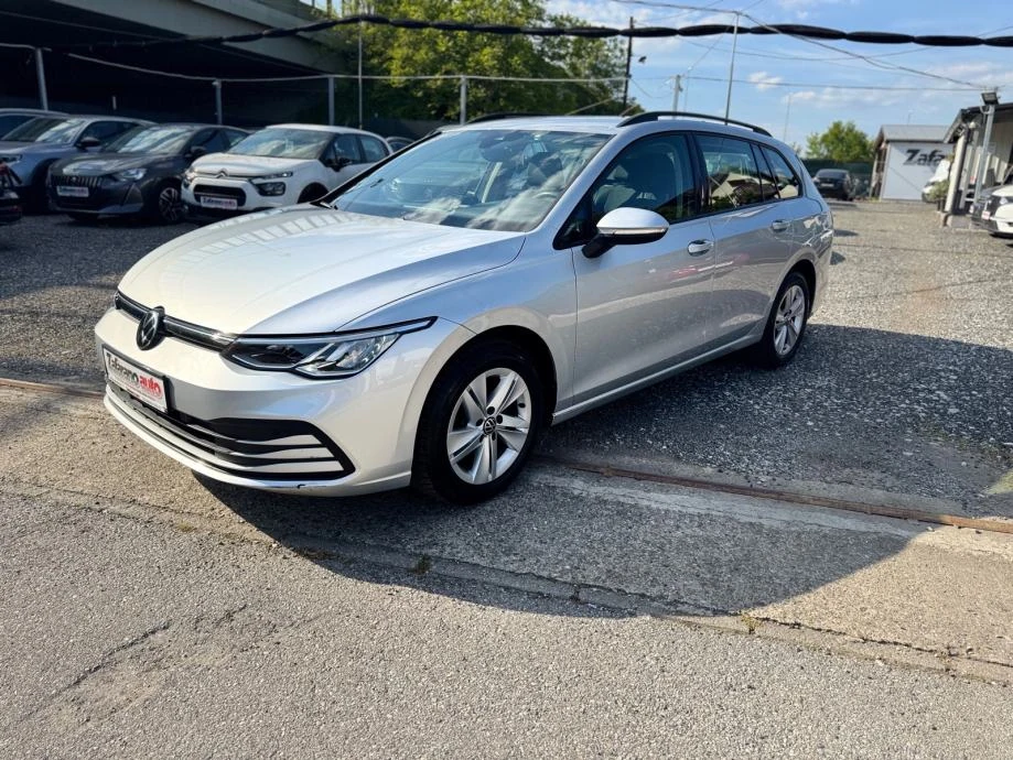 Volkswagen Golf 8 2,0 TDI — stvarna fotografija iz ponude