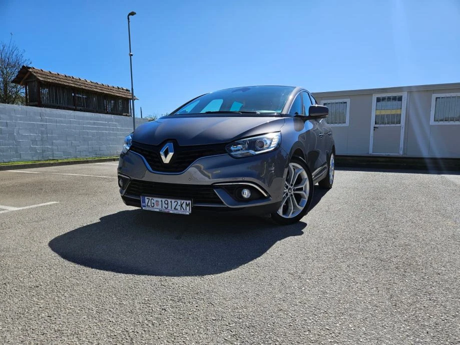 Renault Scenic Blue dCi 120 — fotografija 1
