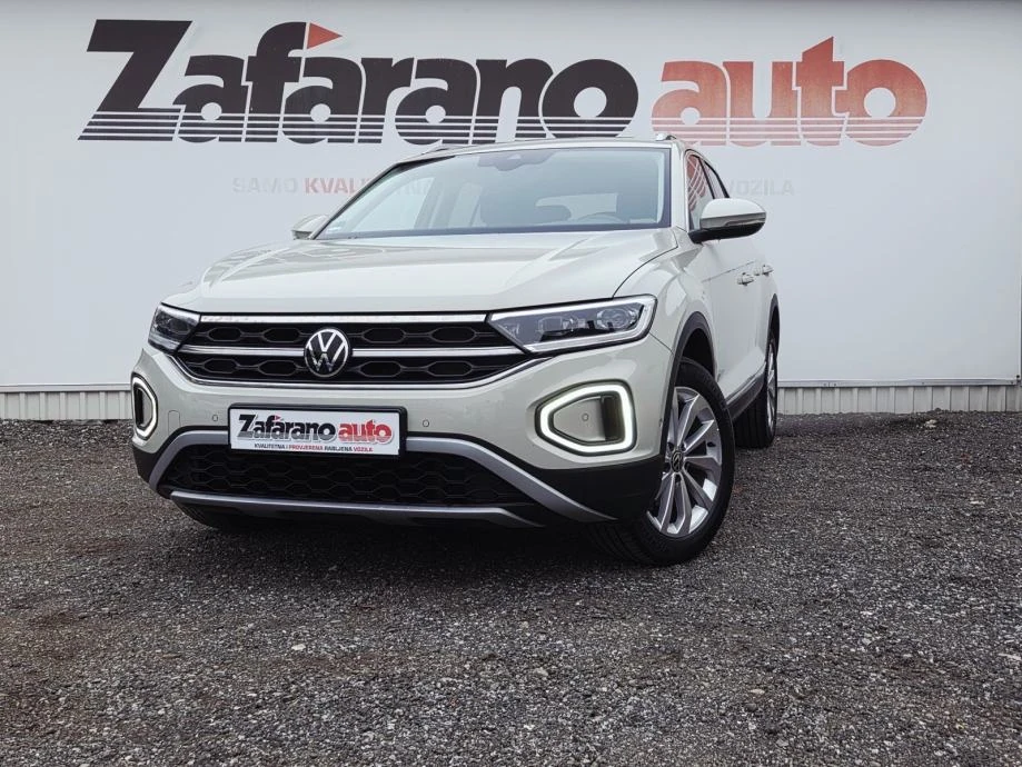Volkswagen T-Roc 2,0 — fotografija 2