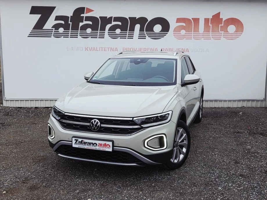 Volkswagen T-Roc 2,0 — fotografija 1